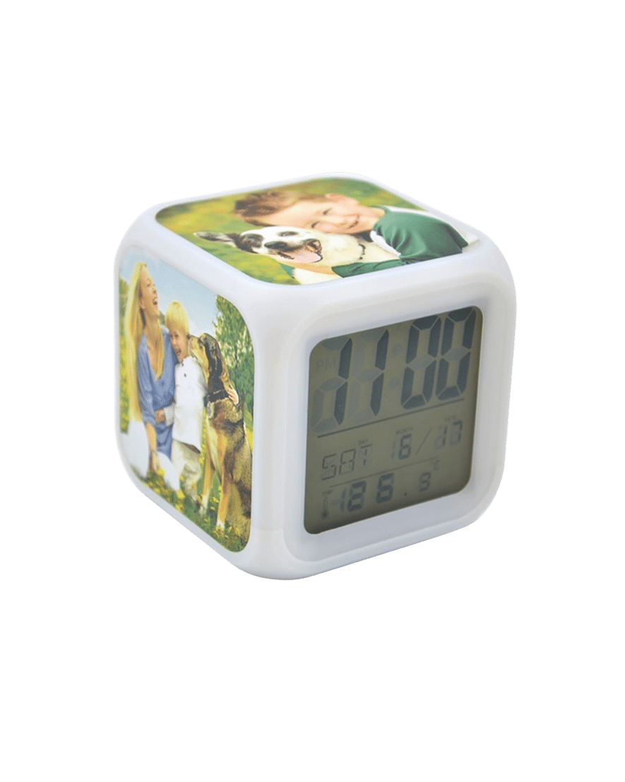 שעון מעורר + מנורת לילה עם תאורה מתחלפת